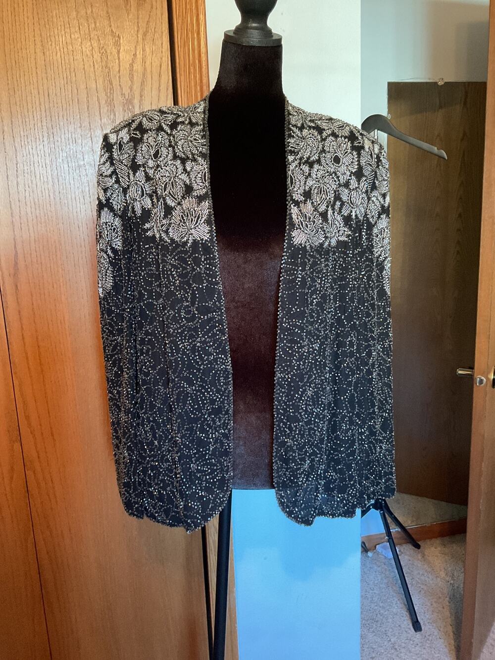 Papell Boutique Vintage Silk Beaded Evening Jacket Black Silver Floral Blazer